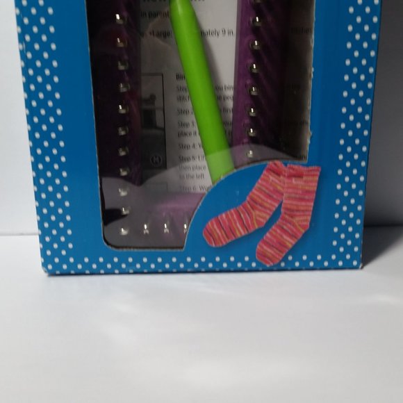 Stitch Studio Sock Loom Loom + 1 Hook - Picture 4 of 8
